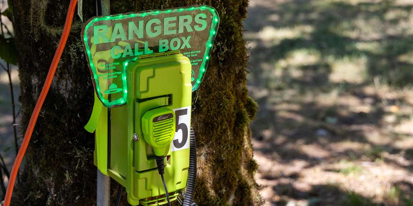 A rangers call box attached to a tree. Photo by Hank (@espressobuzz).